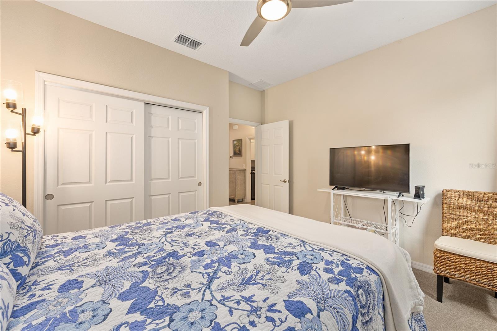 Image 27 of 51 For 8566 79th Avenue