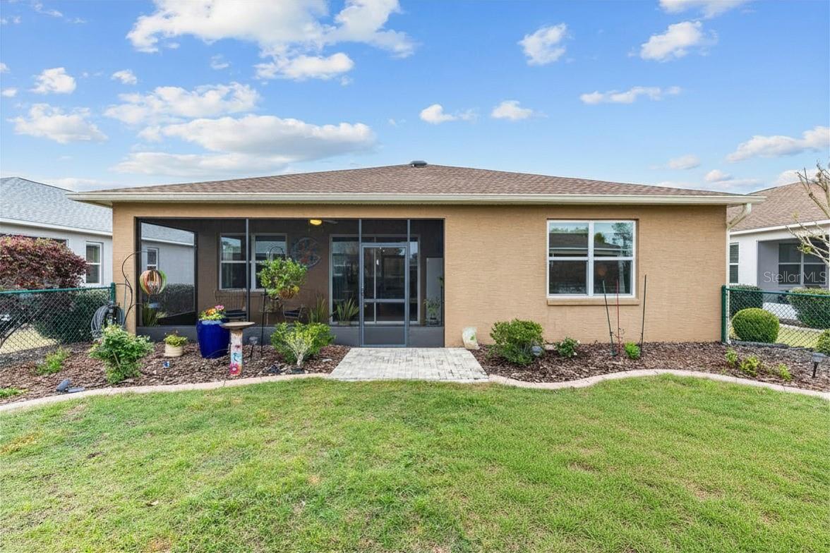 Image 37 of 51 For 8566 79th Avenue