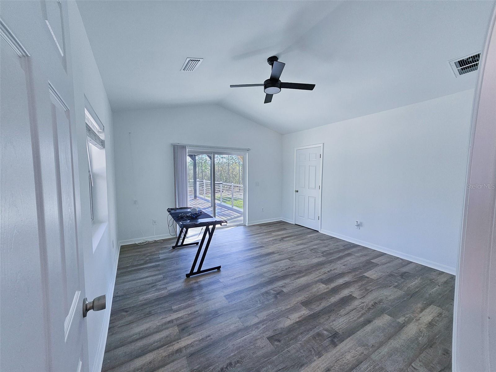 Image 12 of 21 For 12293 89th Street