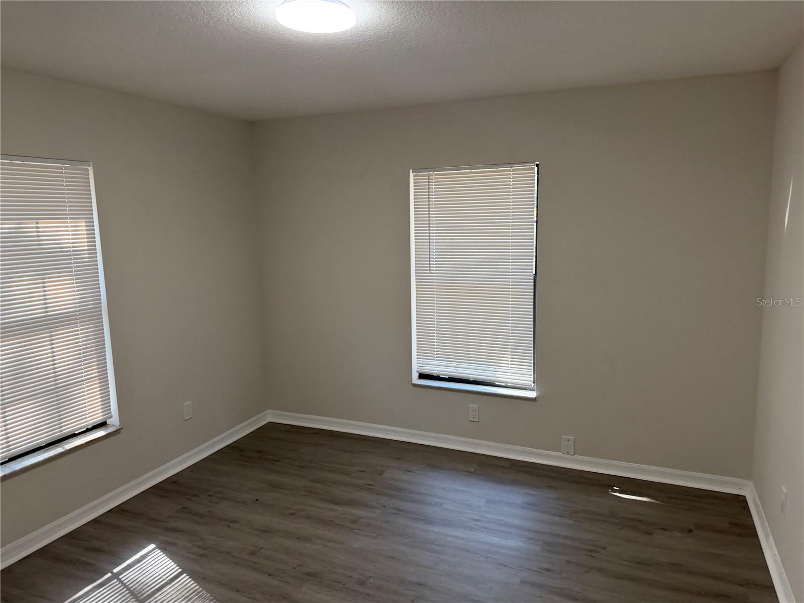 Image 38 of 46 For 13767 47th Avenue