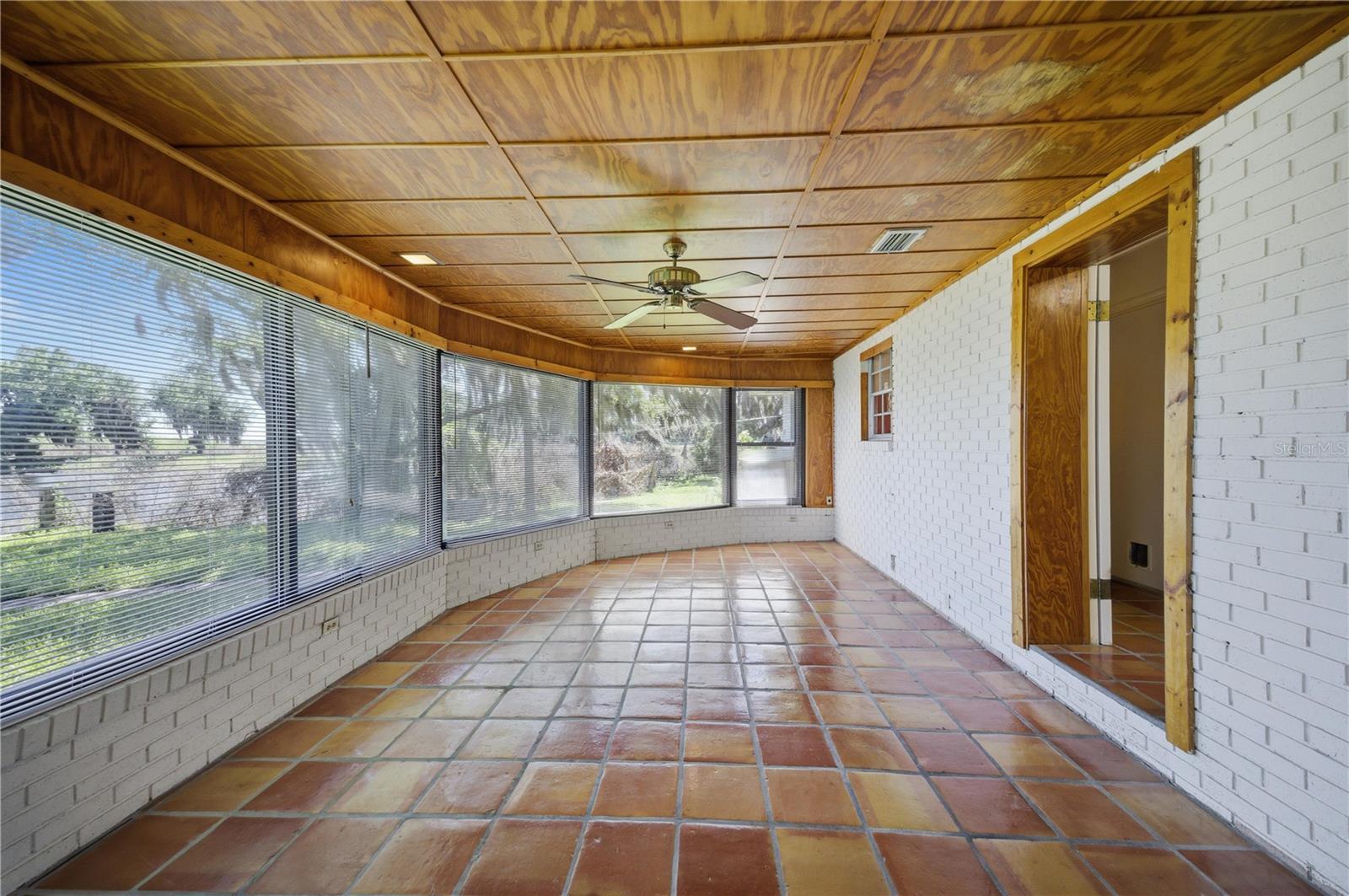 Image 14 of 42 For 21407 39th Court