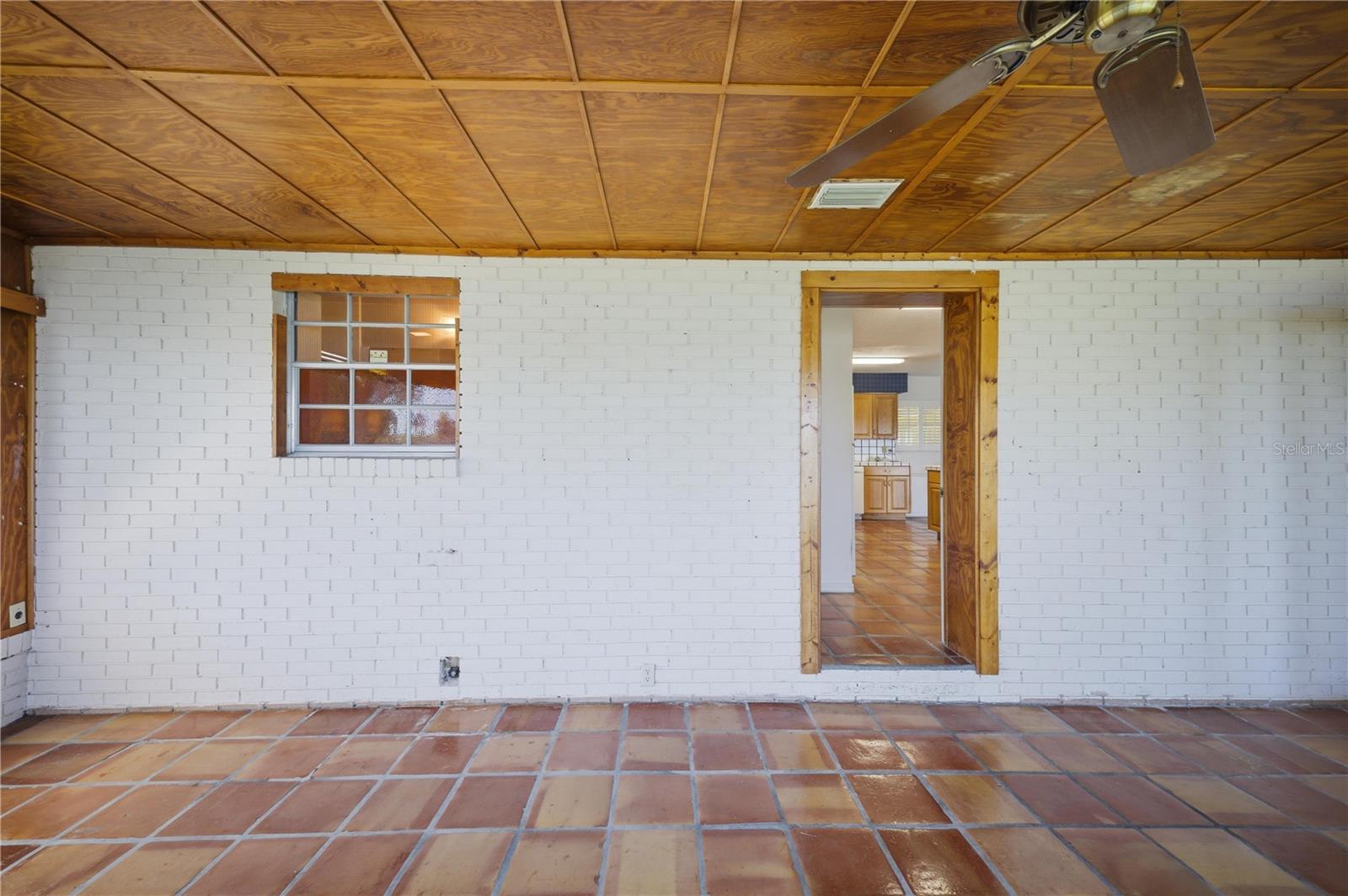 Image 15 of 42 For 21407 39th Court