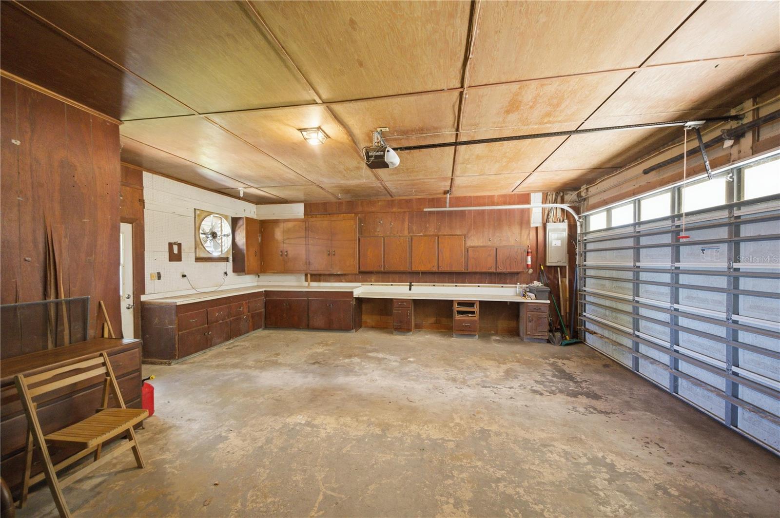 Image 27 of 42 For 21407 39th Court