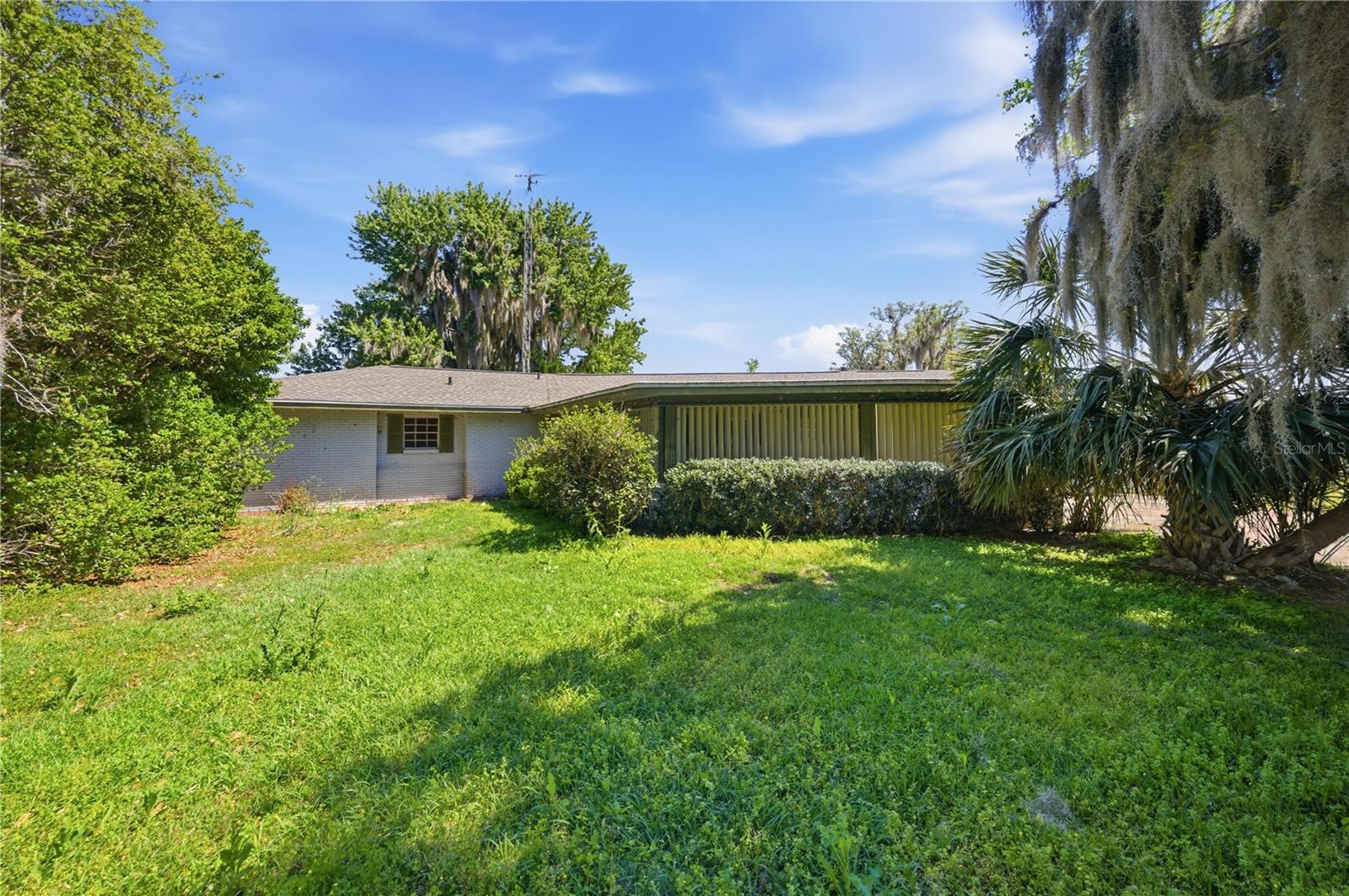 Image 3 of 42 For 21407 39th Court