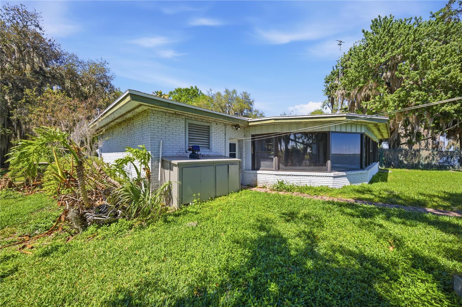 Image 31 of 42 For 21407 39th Court