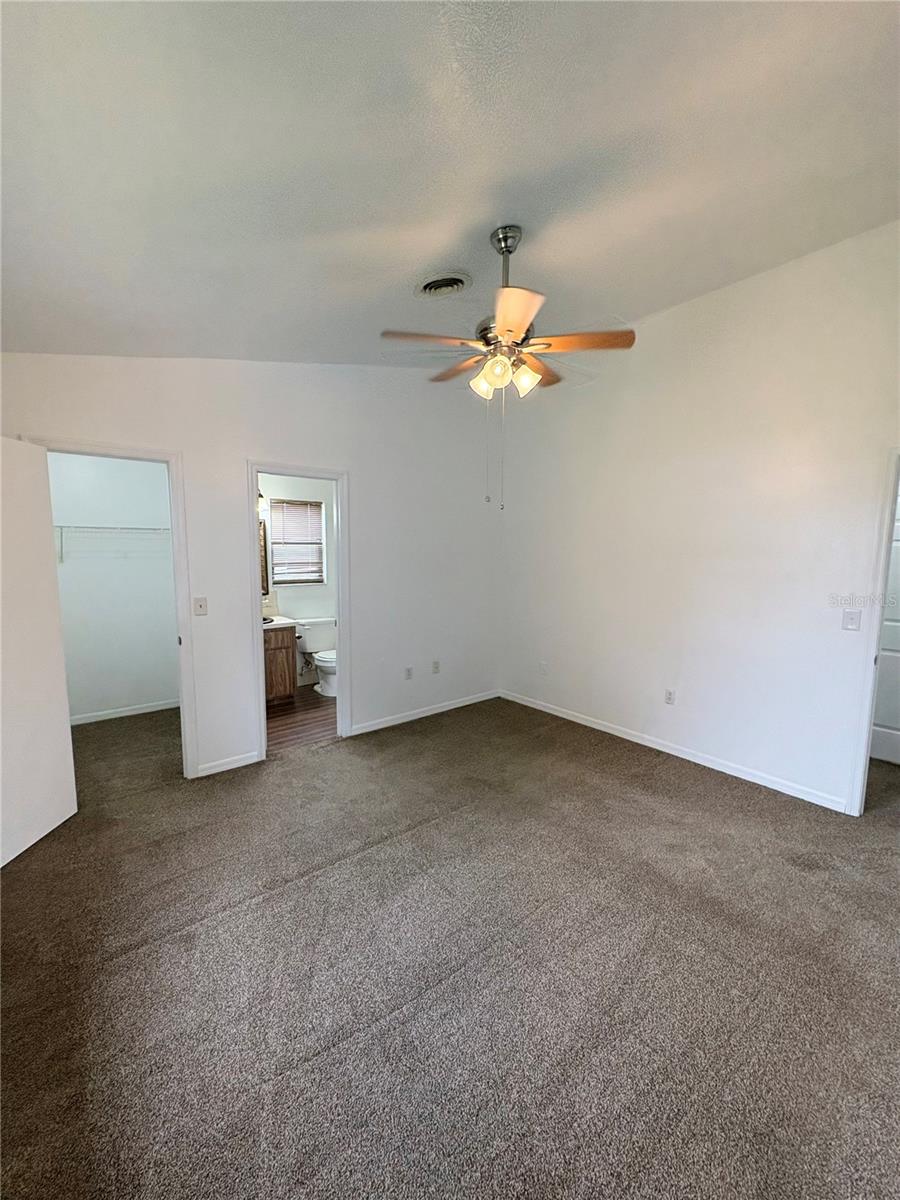 Image 21 of 26 For 49 Banyan Drive