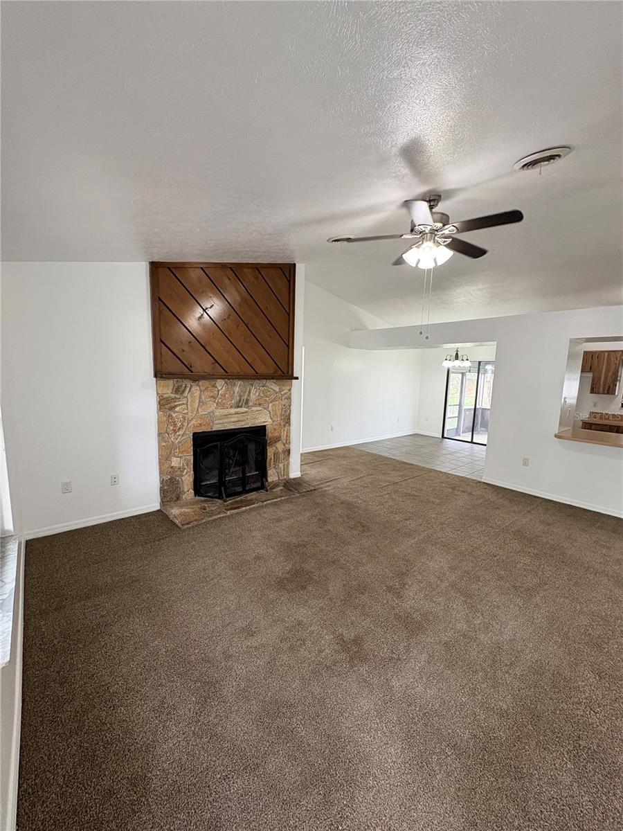 Image 4 of 26 For 49 Banyan Drive