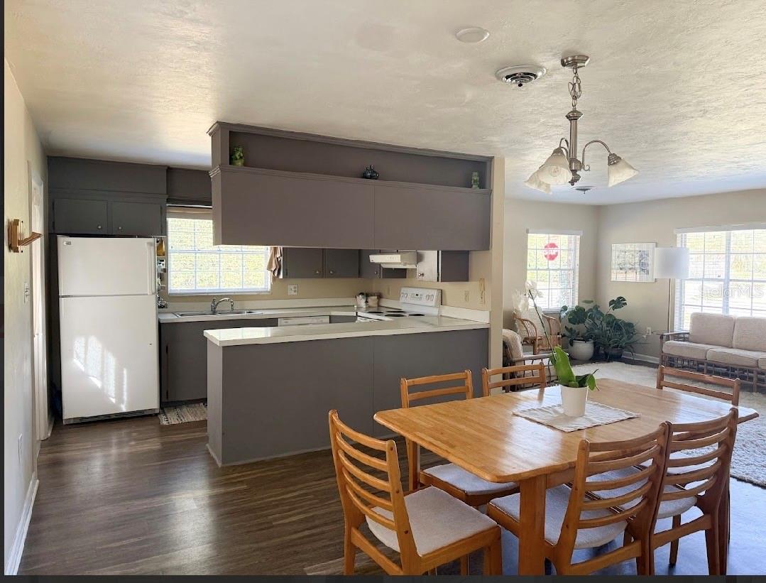 Image 12 of 19 For 305 10th Avenue