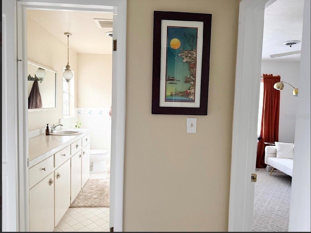 Image 15 of 19 For 305 10th Avenue