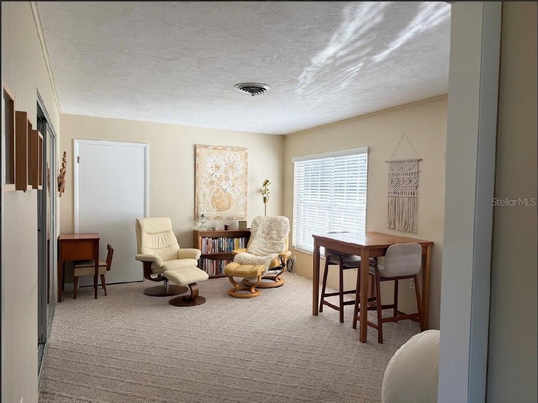 Image 5 of 19 For 305 10th Avenue