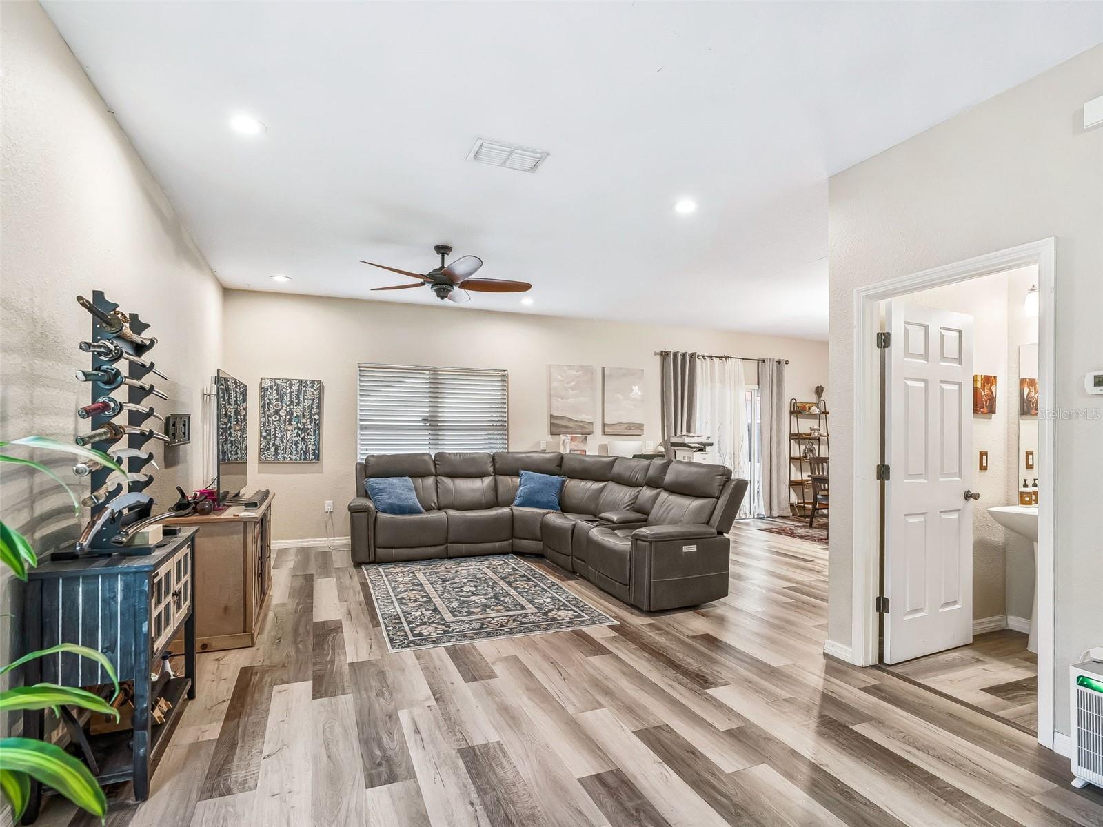 Image 5 of 28 For 4904 123rd Lane