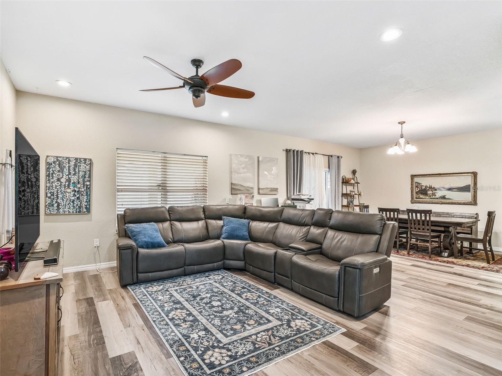 Image 6 of 28 For 4904 123rd Lane