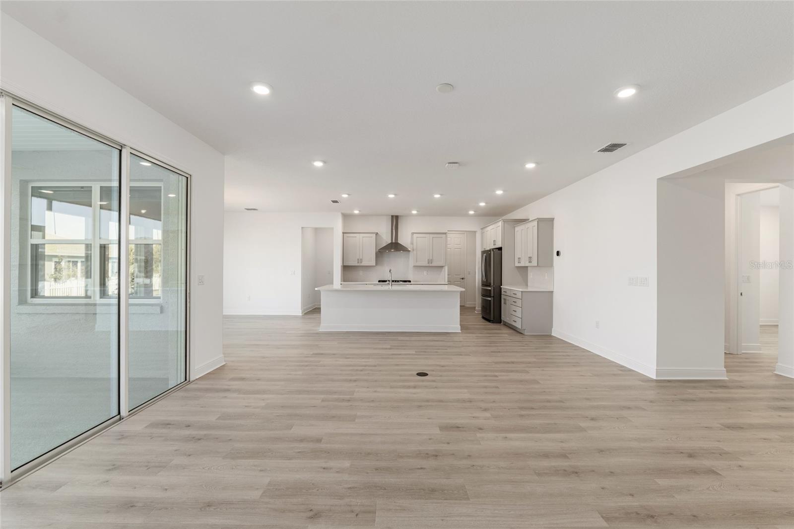 Image 19 of 61 For 10139 82nd Place Road