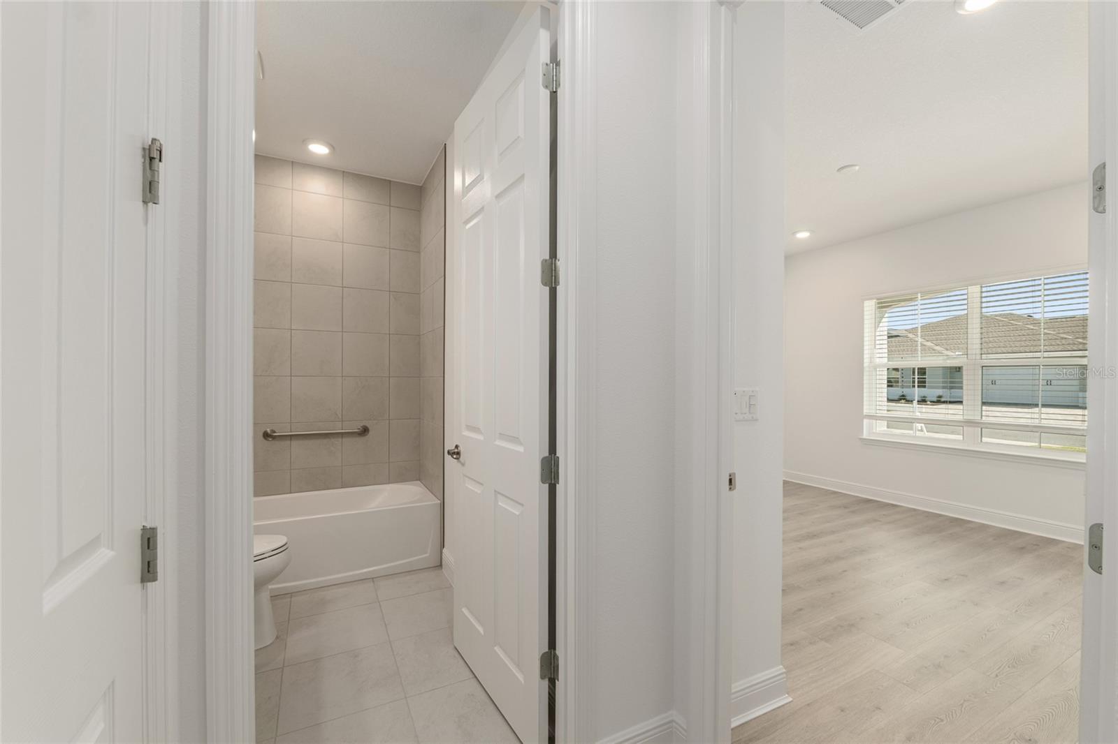 Image 40 of 61 For 10139 82nd Place Road