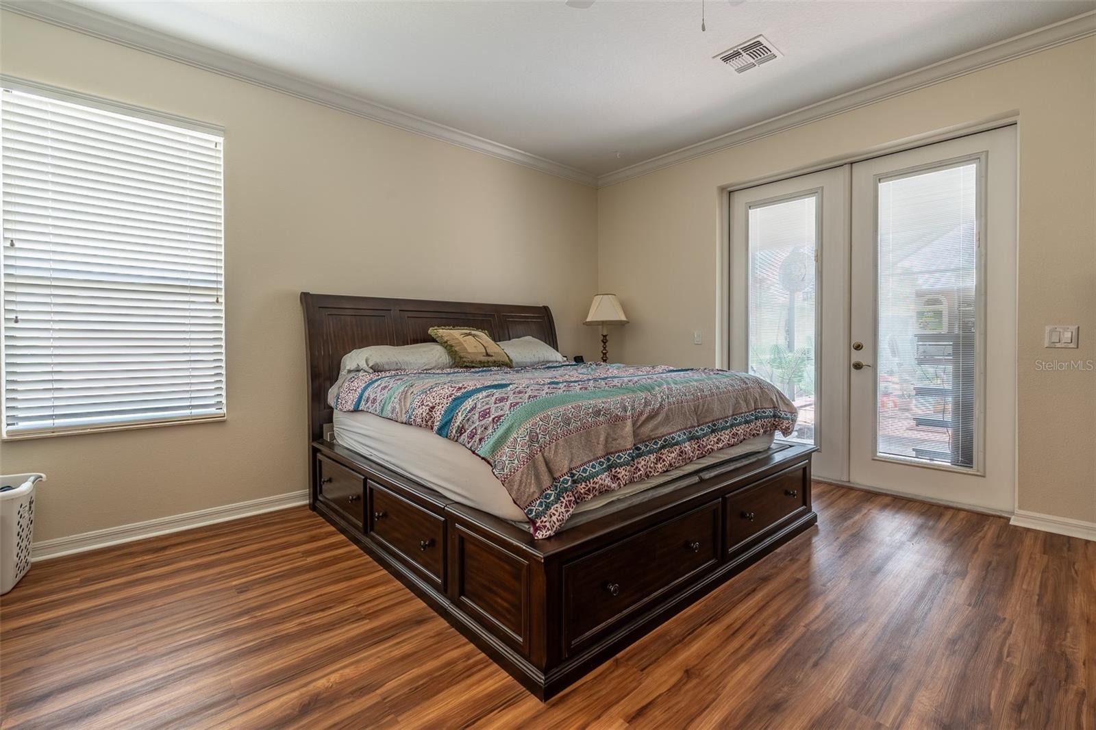 Image 23 of 60 For 15681 16th Terrace