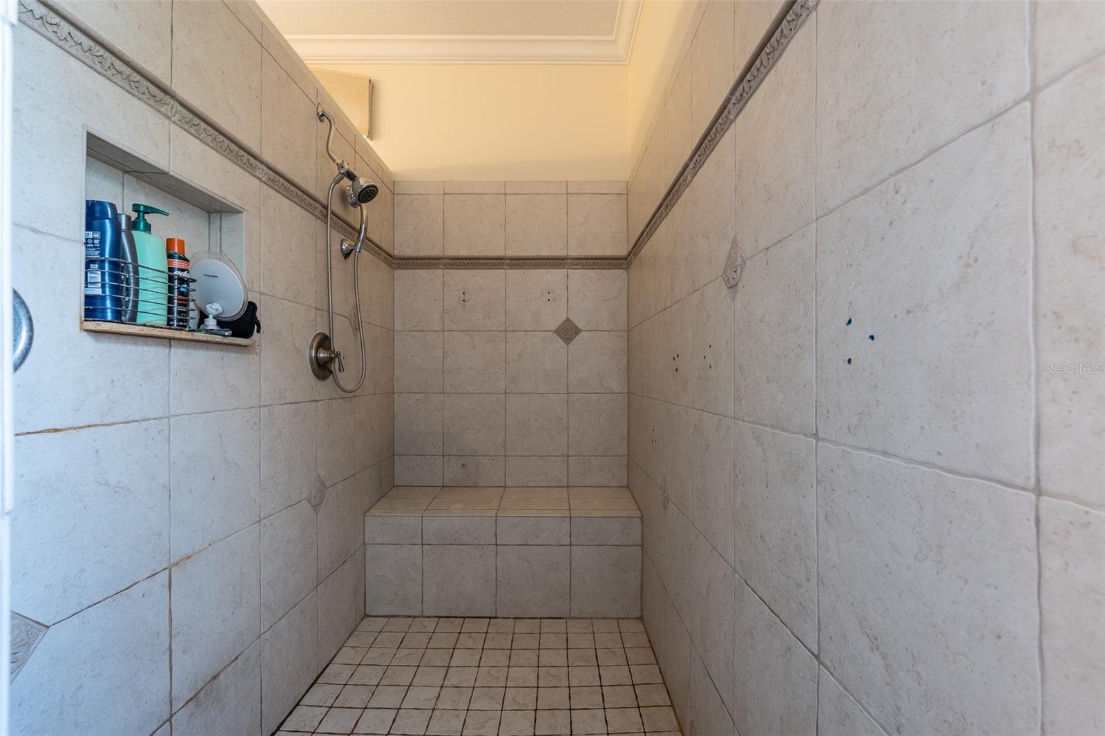 Image 31 of 60 For 15681 16th Terrace