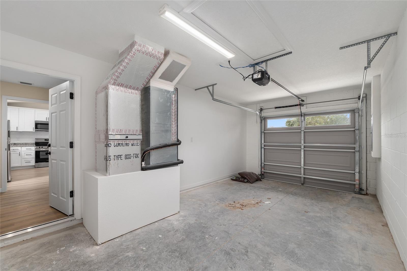 Image 33 of 39 For 13885 101st Street