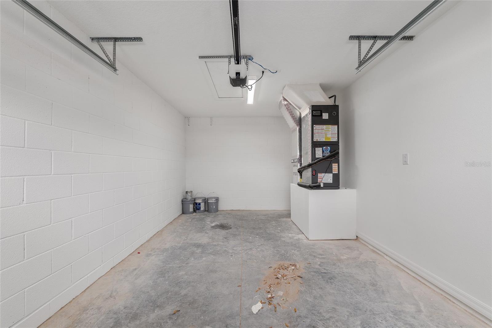 Image 34 of 39 For 13885 101st Street