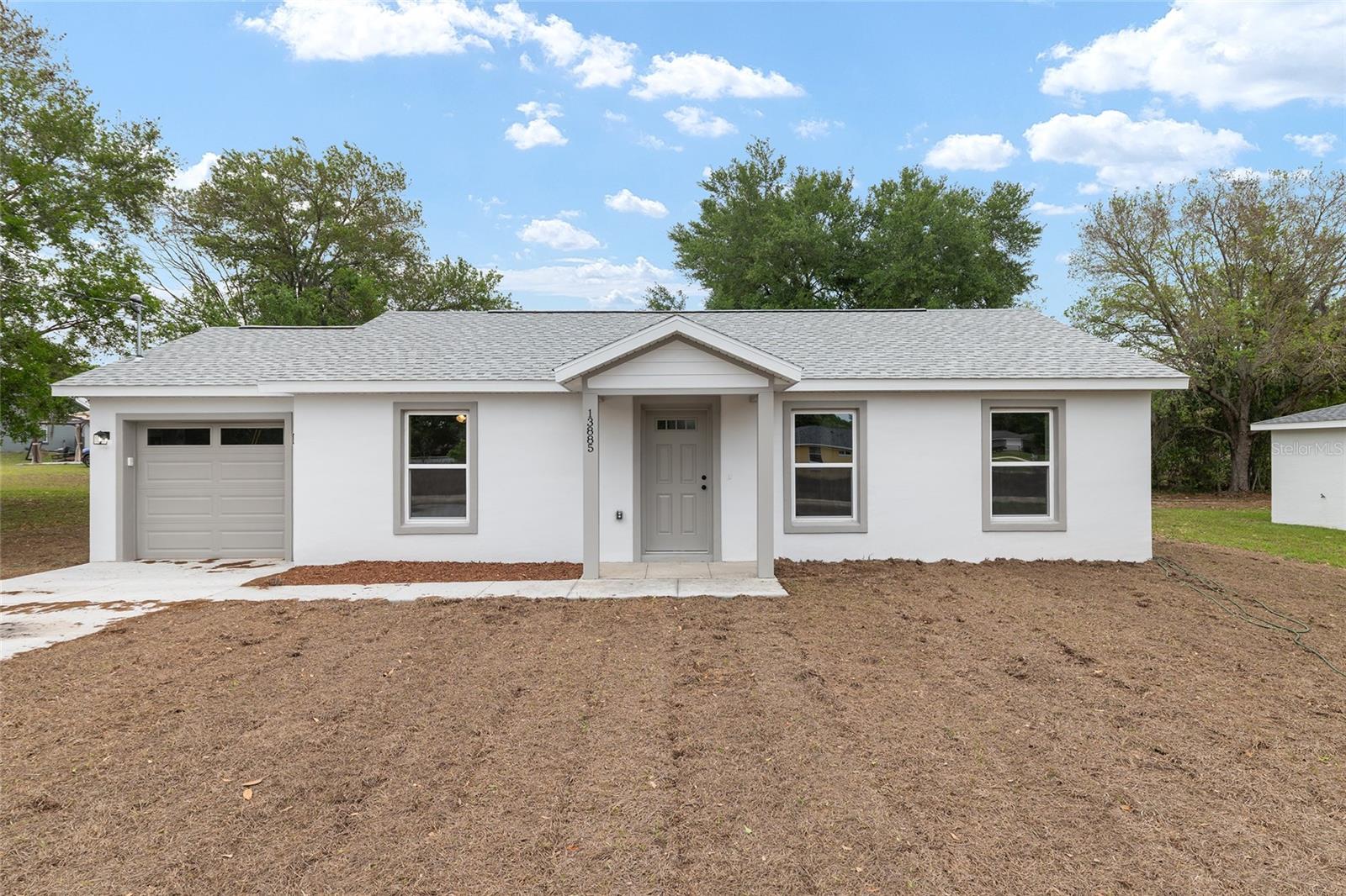 Image 6 of 39 For 13885 101st Street