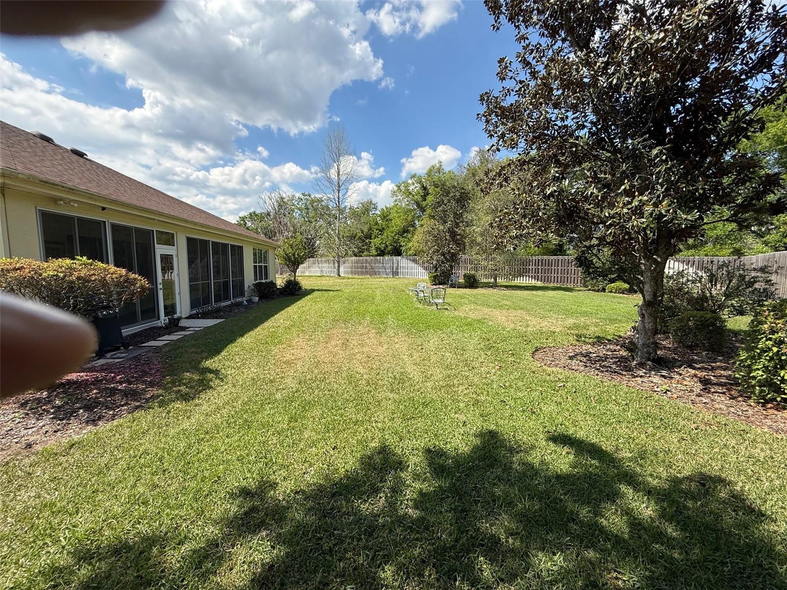 Image 4 of 29 For 9243 120th Loop