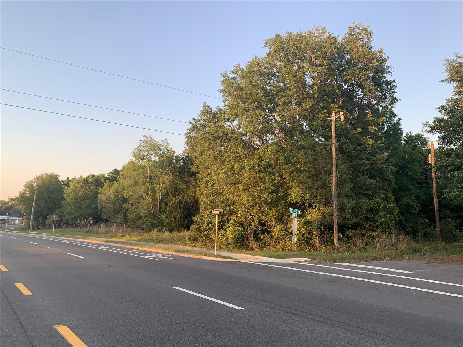 Image 17 of 18 For 18111 Us Hwy 301