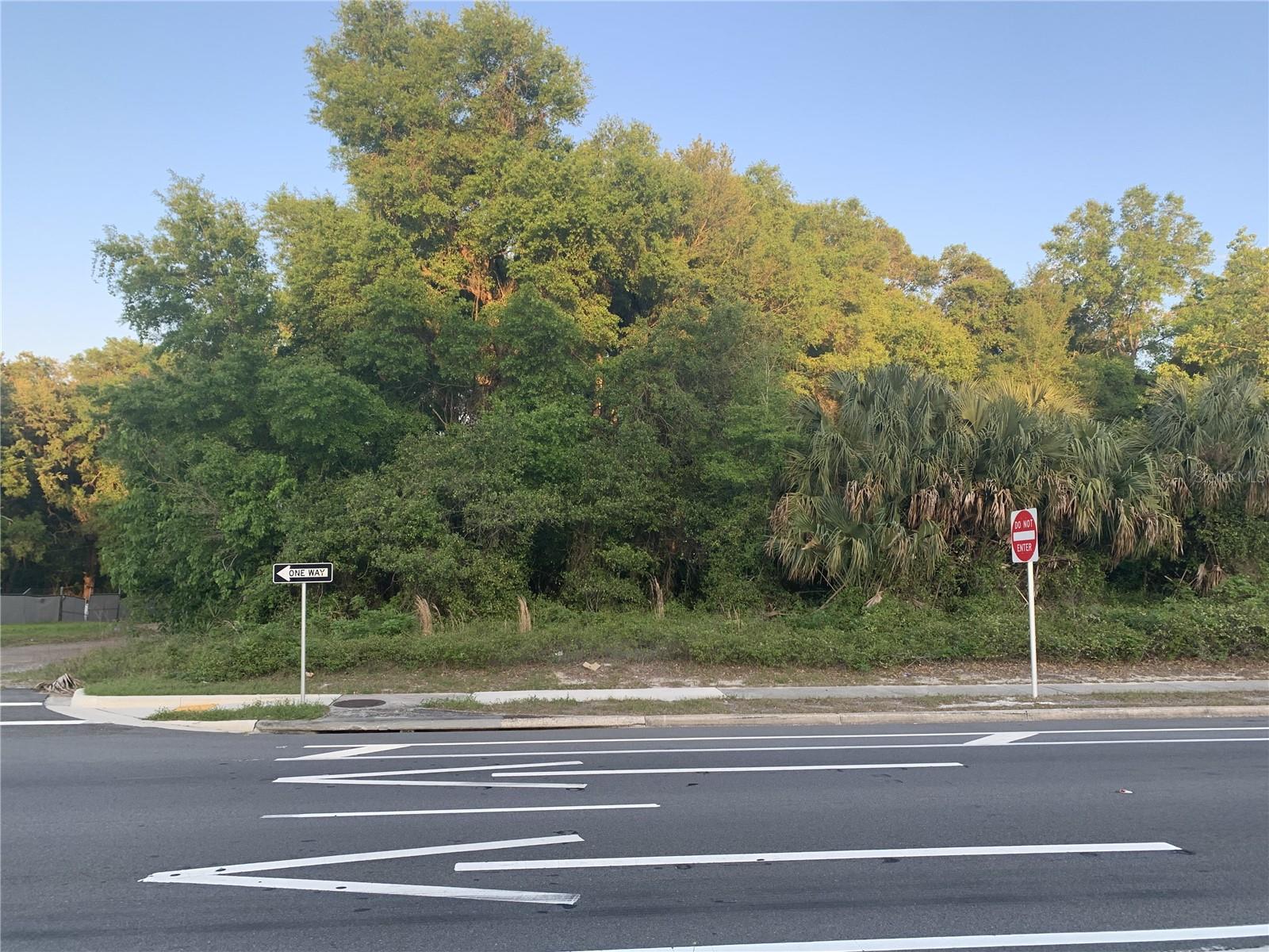 Image 4 of 18 For 18111 Us Hwy 301