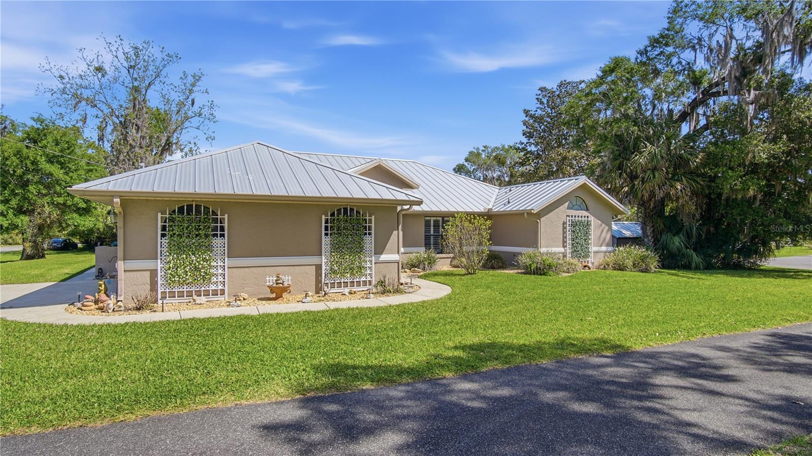 Image 48 of 62 For 11635 Blue Cove Drive