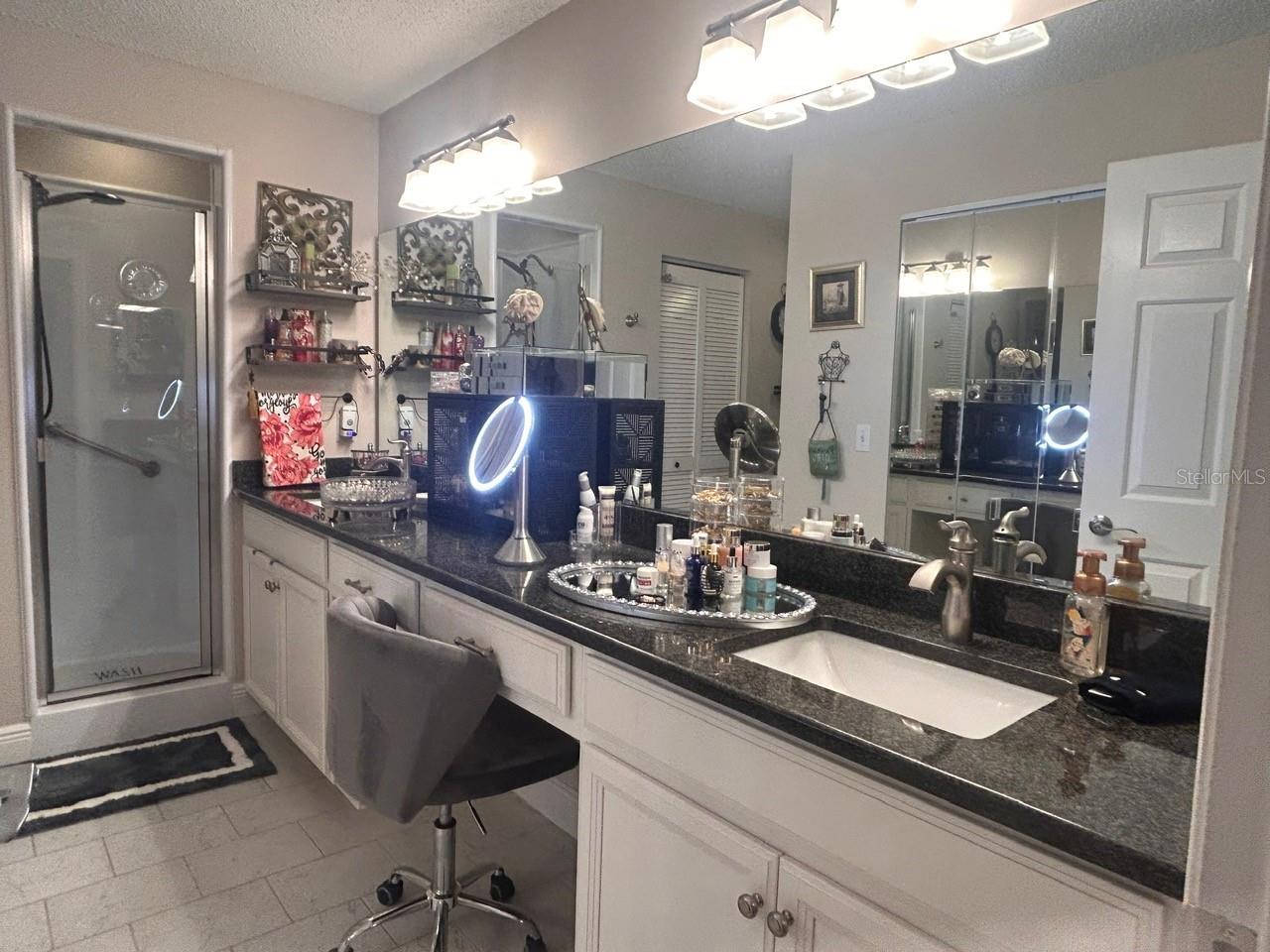 Image 4 of 5 For 9289 92nd Lane