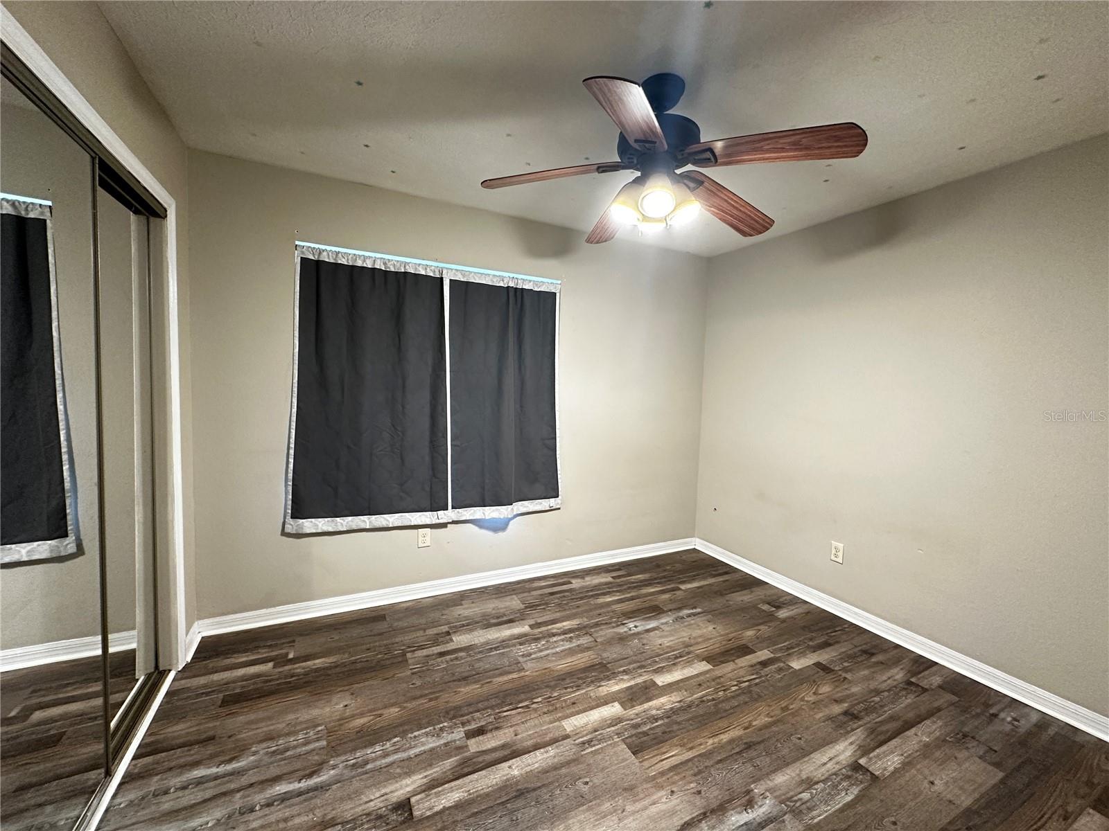 Image 5 of 12 For 44 Teak Course