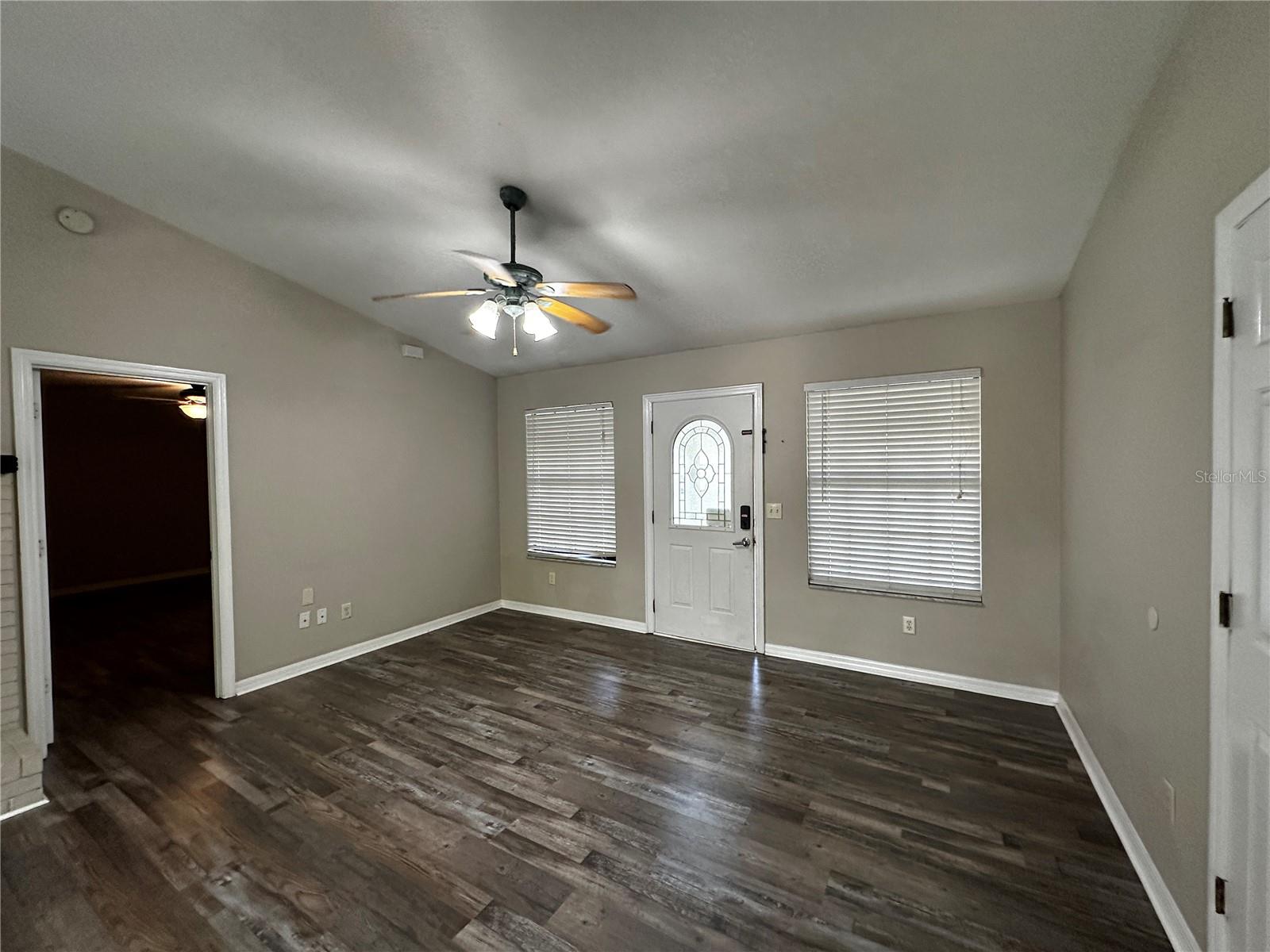 Image 8 of 12 For 44 Teak Course