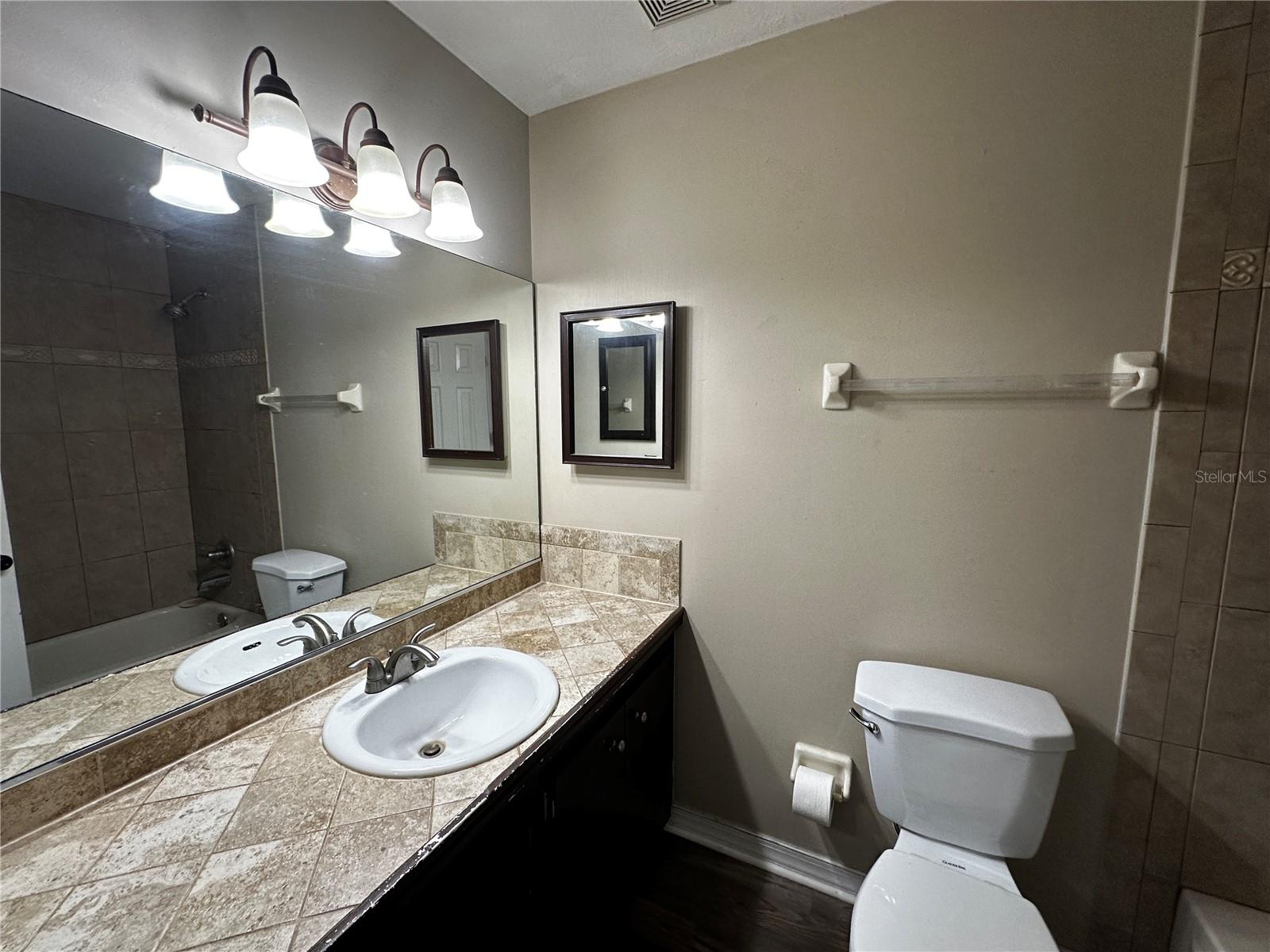 Image 9 of 12 For 44 Teak Course