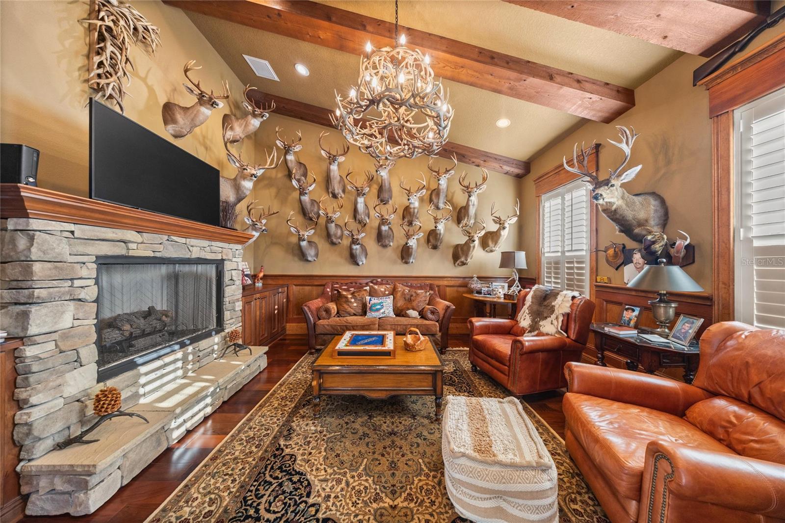 Image 31 of 76 For 8064 15th Court