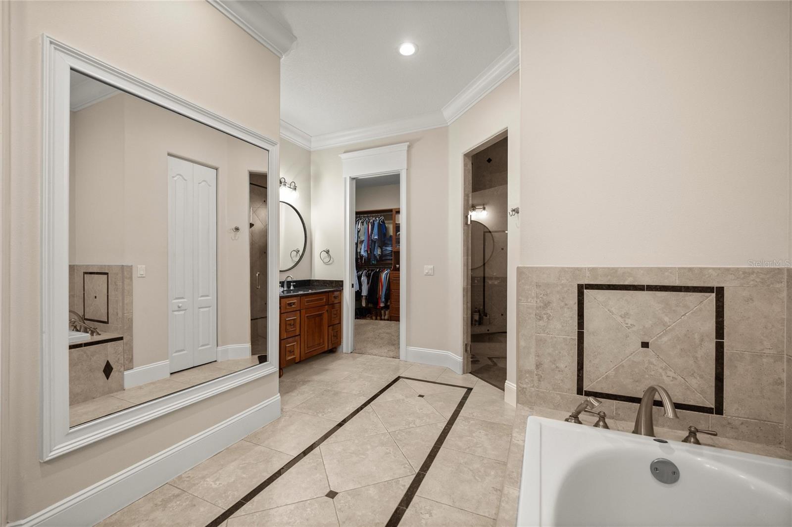 Image 39 of 76 For 8064 15th Court