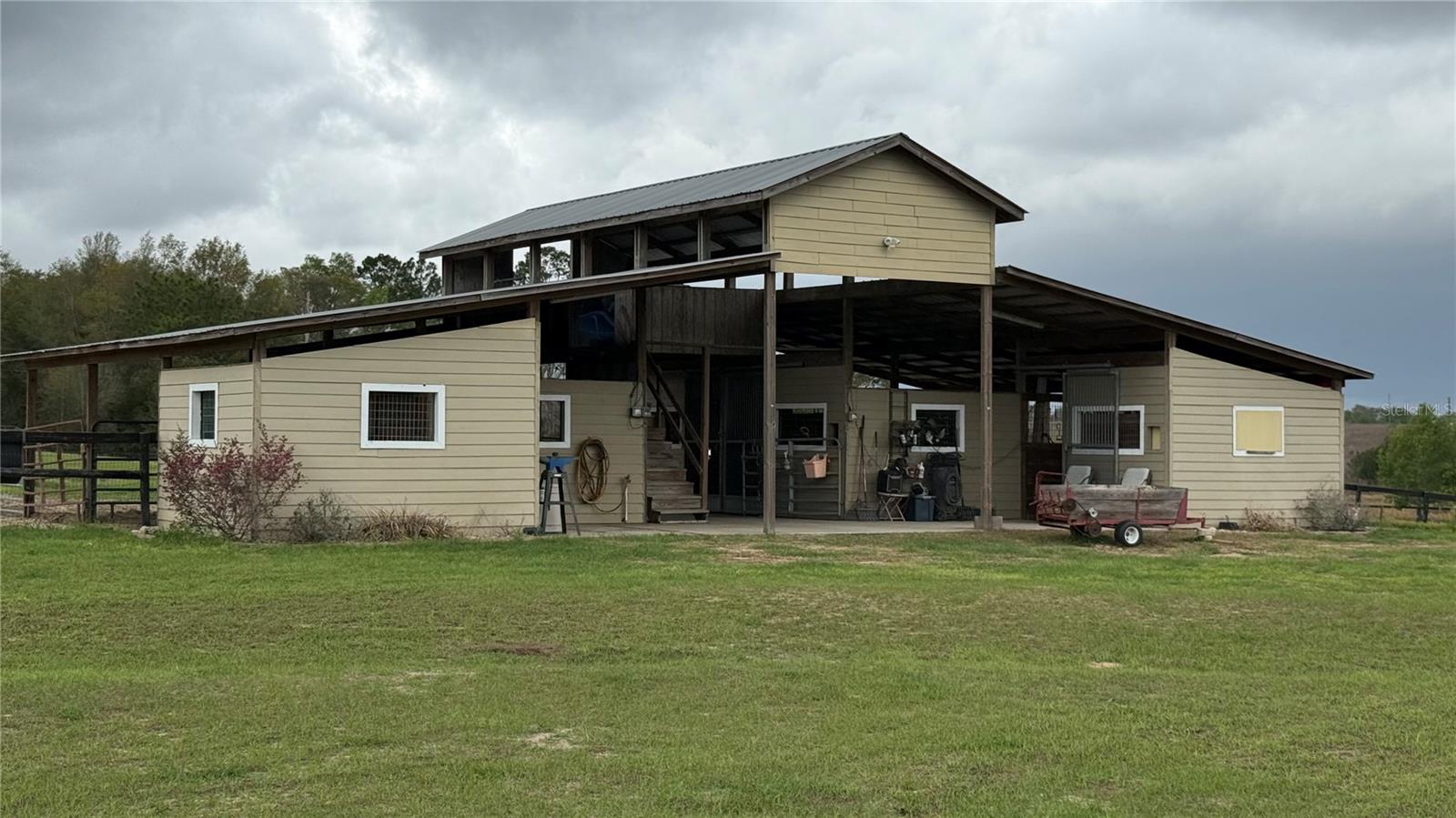 Image 3 of 4 For 2700 210th Avenue