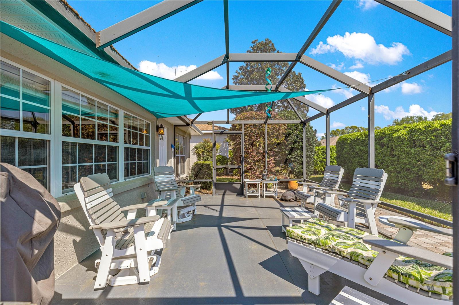 Image 18 of 37 For 8090 81st Loop