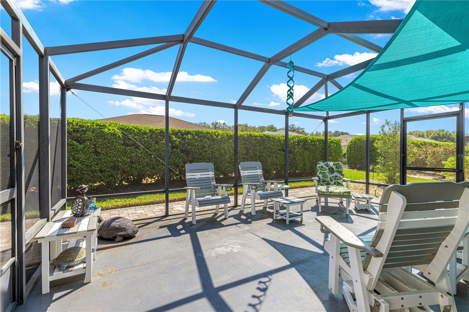 Image 19 of 37 For 8090 81st Loop