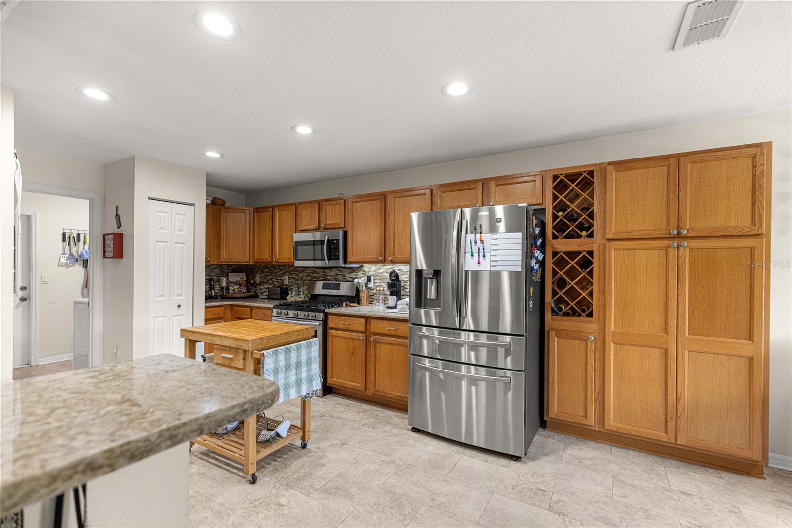 Image 9 of 37 For 8090 81st Loop