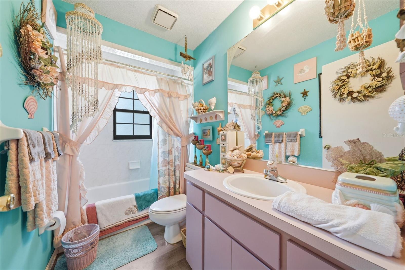 Image 24 of 43 For 3839 Horace Allen Street