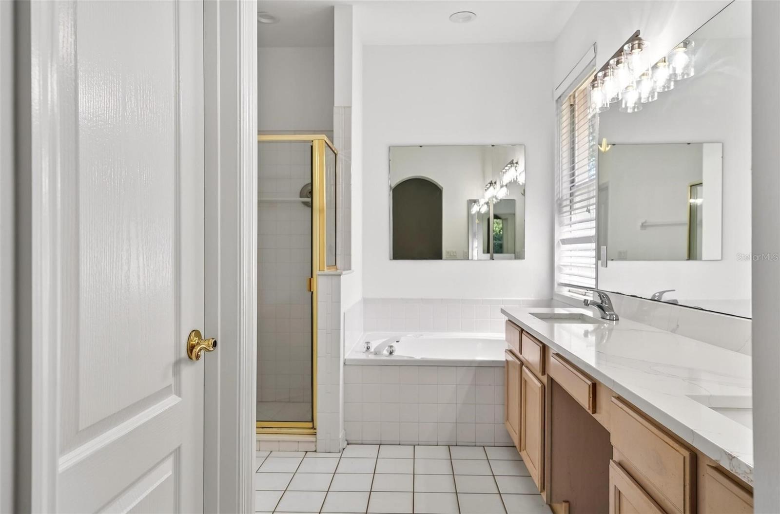 Image 30 of 73 For 7006 Pine Hollow Drive