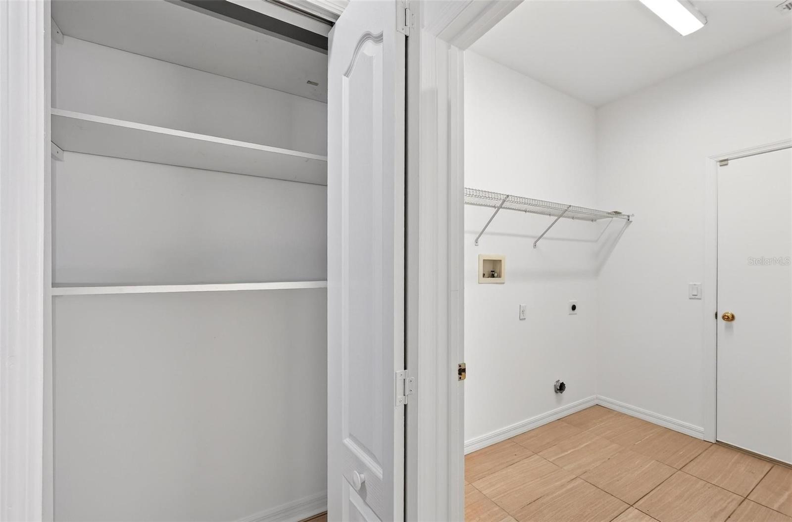 Image 46 of 73 For 7006 Pine Hollow Drive