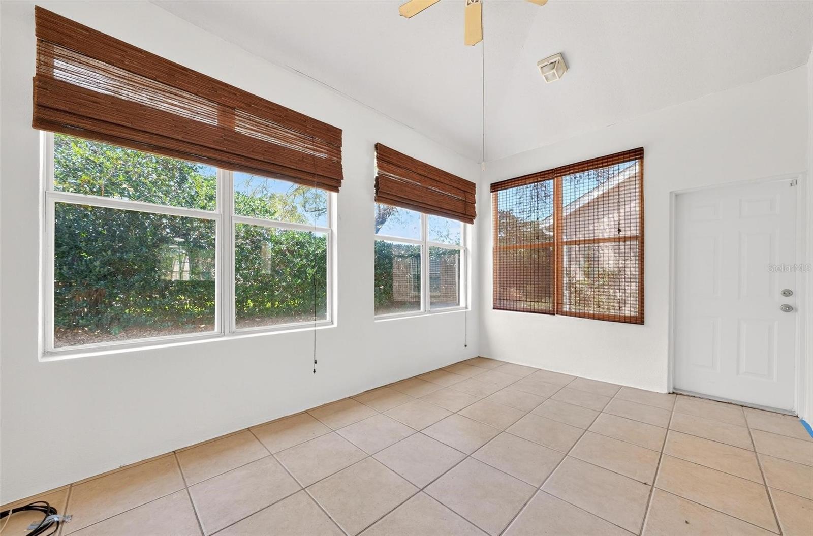 Image 50 of 73 For 7006 Pine Hollow Drive