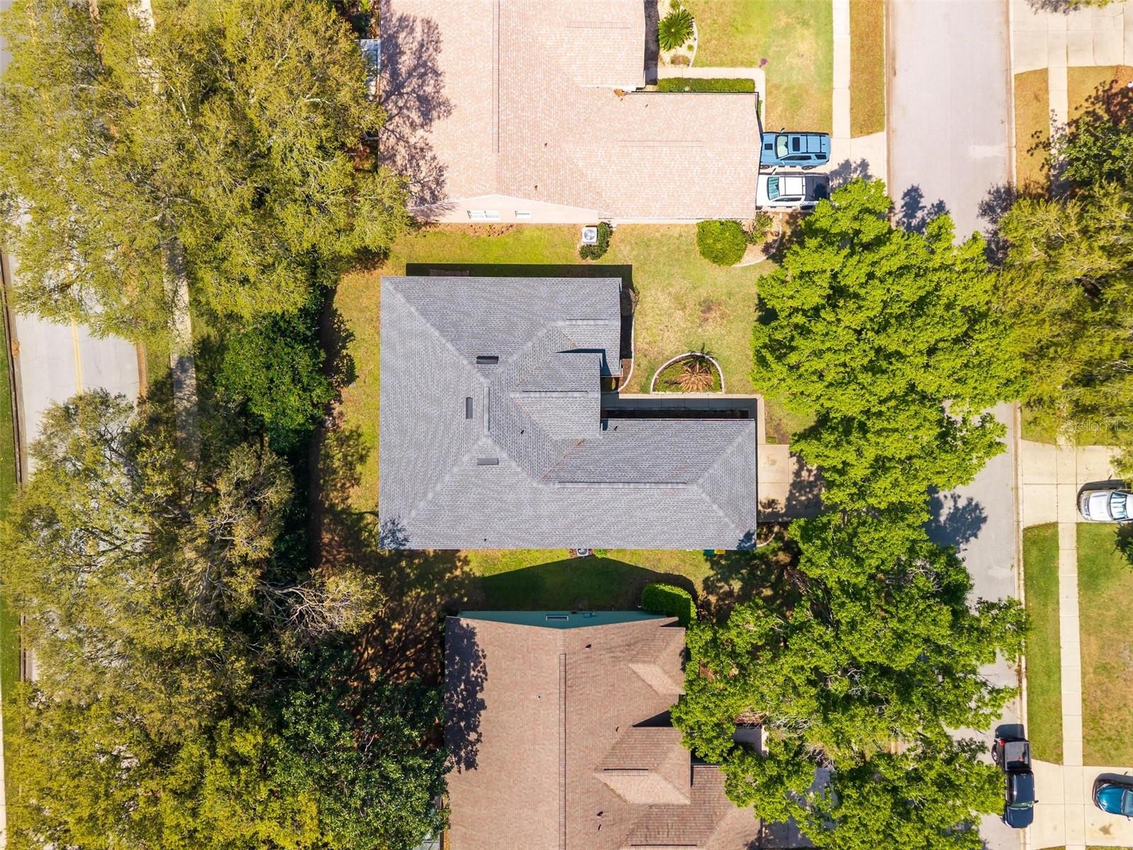 Image 53 of 73 For 7006 Pine Hollow Drive