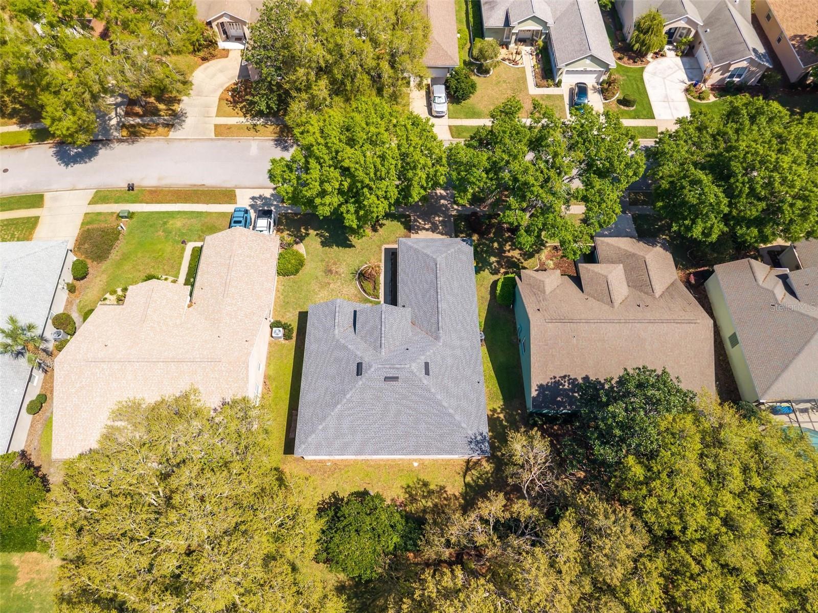 Image 54 of 73 For 7006 Pine Hollow Drive