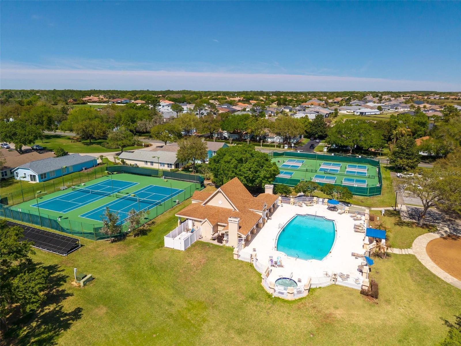 Image 61 of 73 For 7006 Pine Hollow Drive