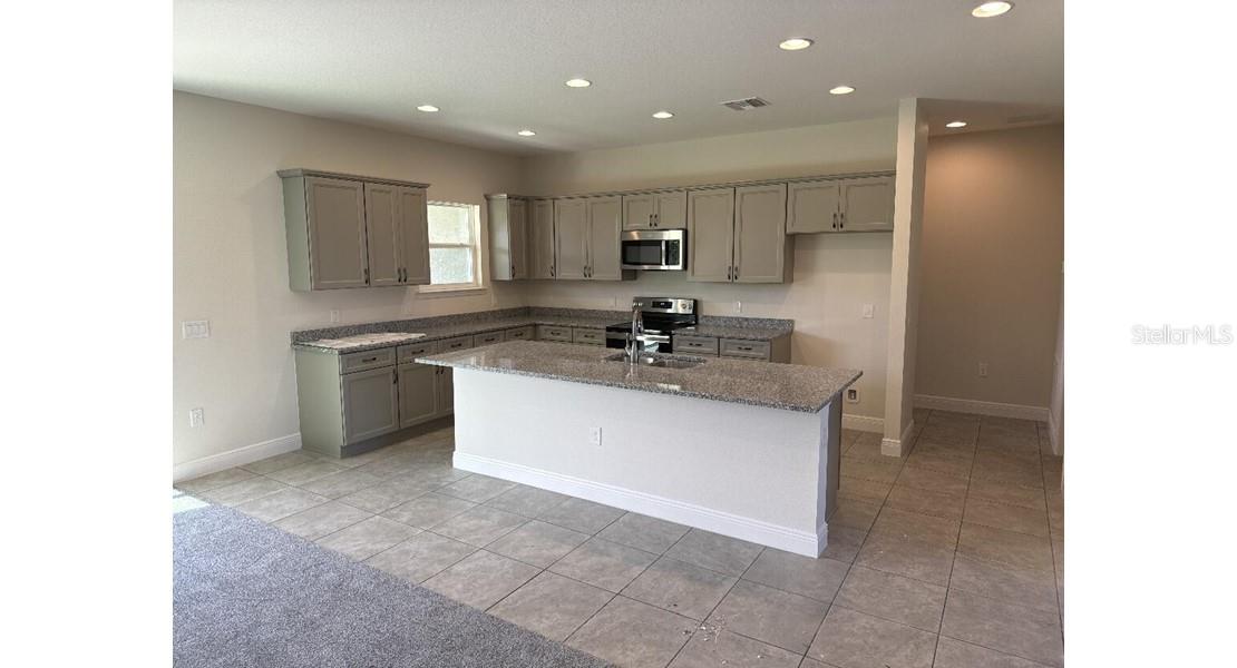 Listing photo id 0 for 2573 Tulsa Avenue