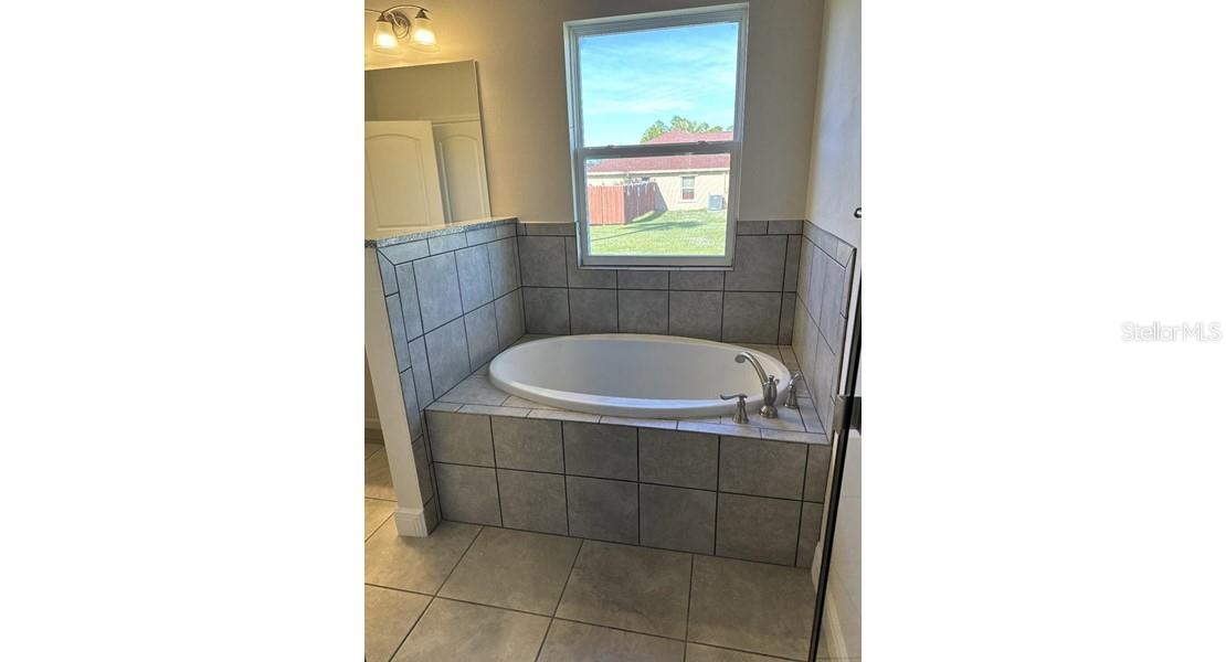 Listing photo id 7 for 2573 Tulsa Avenue