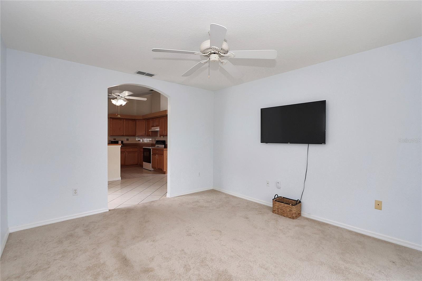 Image 34 of 60 For 6318 117th Loop