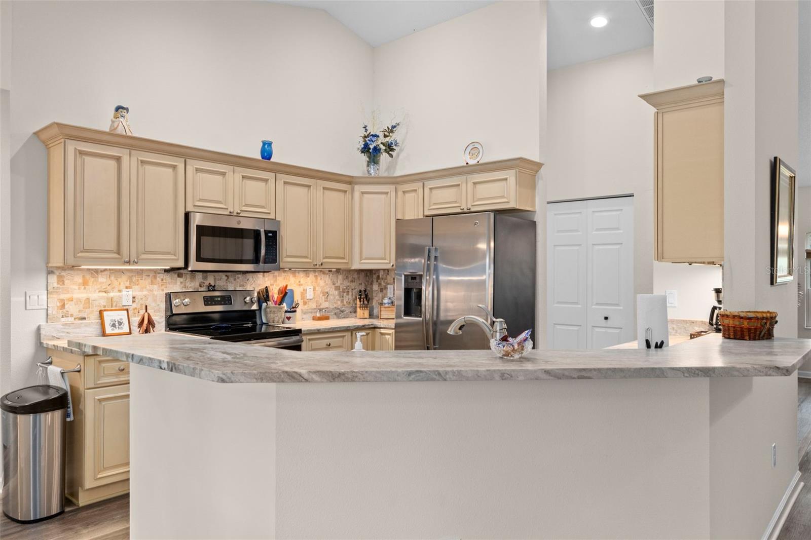 Image 14 of 47 For 3720 Citrus Springs Boulevard