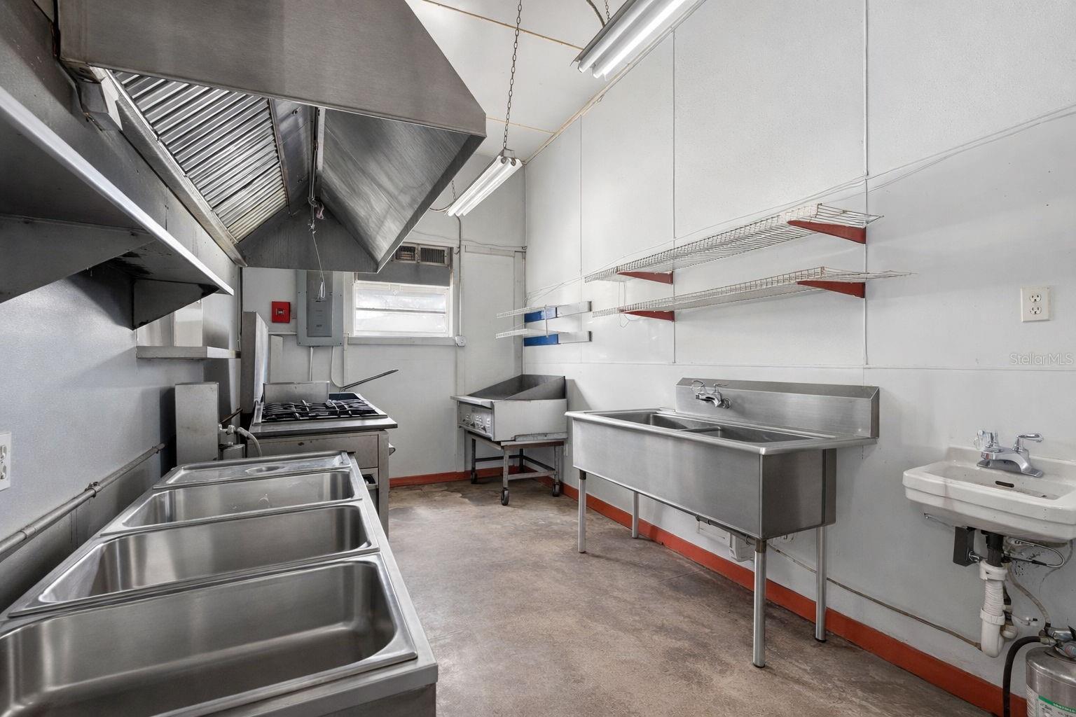 Image 10 of 50 For 800 Us 301  