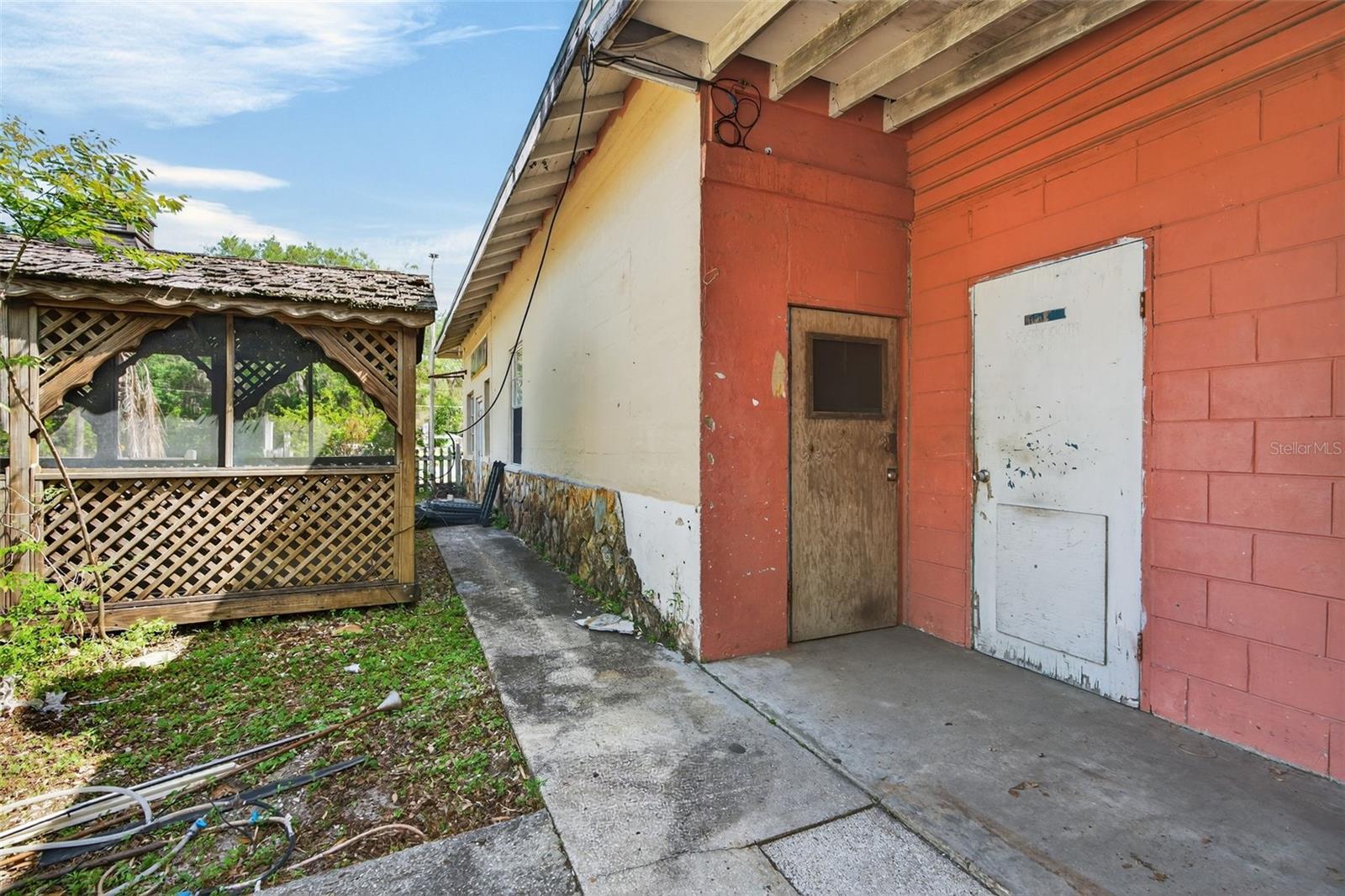 Image 17 of 50 For 800 Us 301  